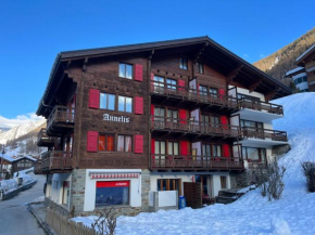 Chalet Annelis Apartments